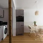 Cosy & Style - Next To Liftstation *