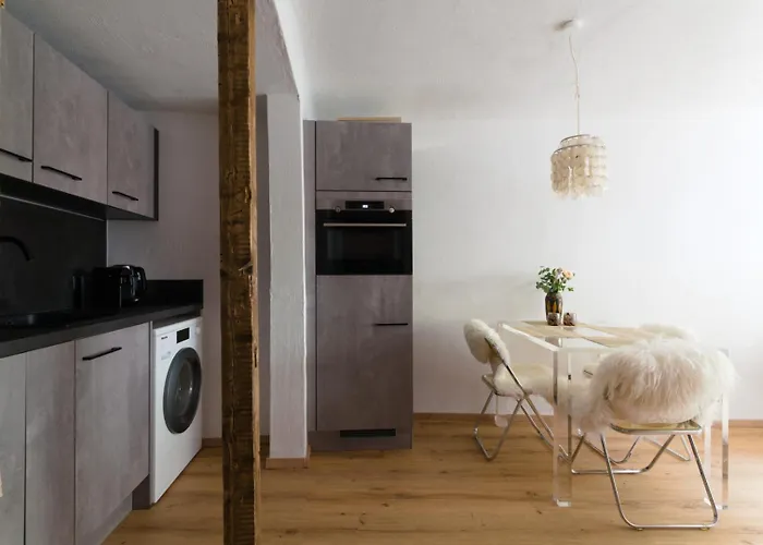 Cosy & Style - Next To Liftstation *